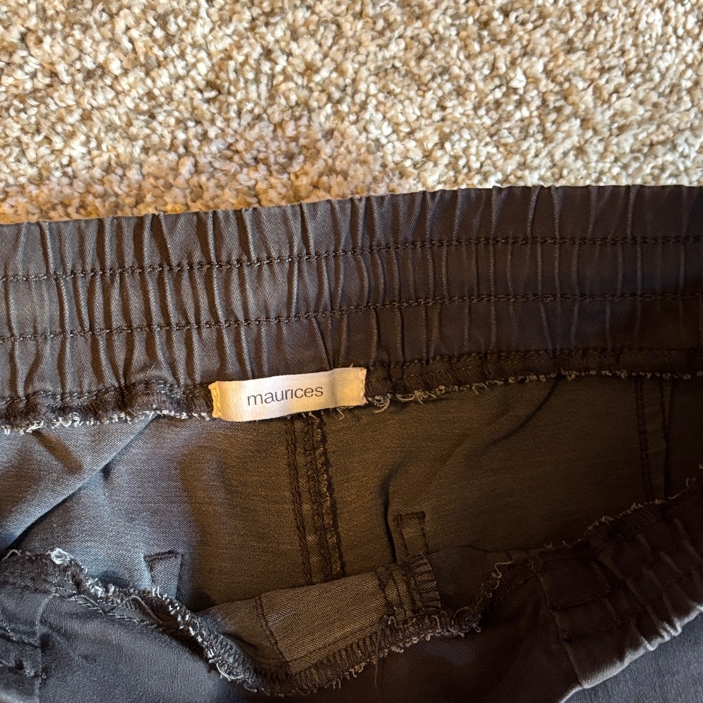 Pants - Picture 2 of 3